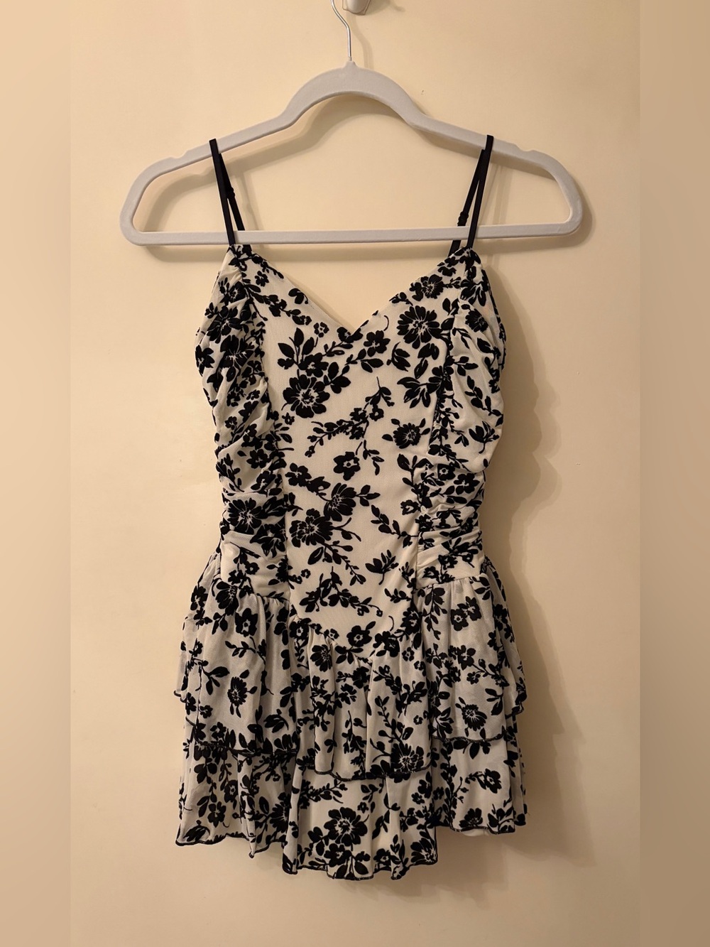 Lovely Day Black & White Floral Ruffle Mini Dress/shorts in lining